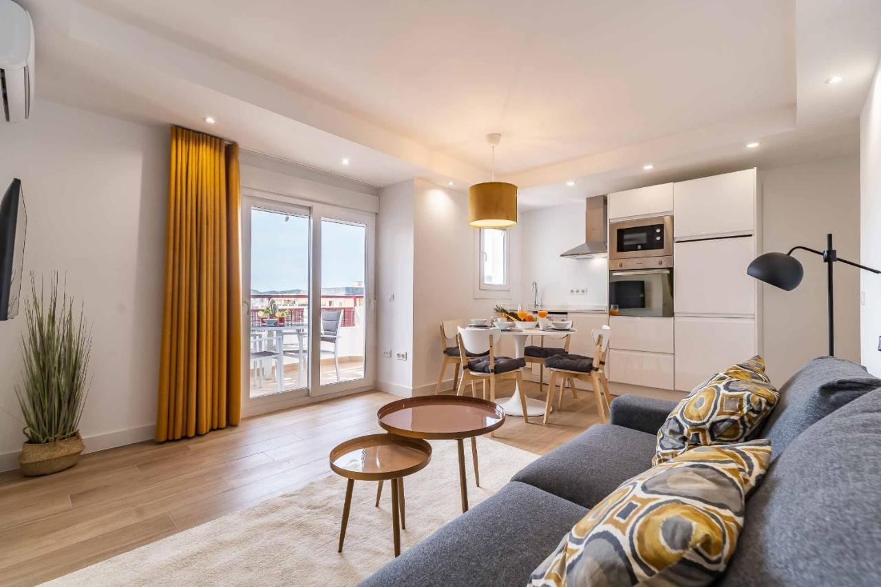 Sur Suites Palmeras 9 ฟูเอนฮิโรลา ภายนอก รูปภาพ